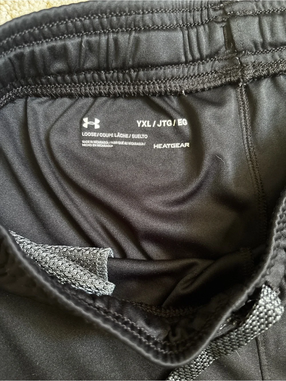 Under Armour Black Youth XL Performance Shorts - Picture 2 of 5